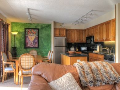 Vail rental condo close to Gondola Vail rental condo close to Gondola